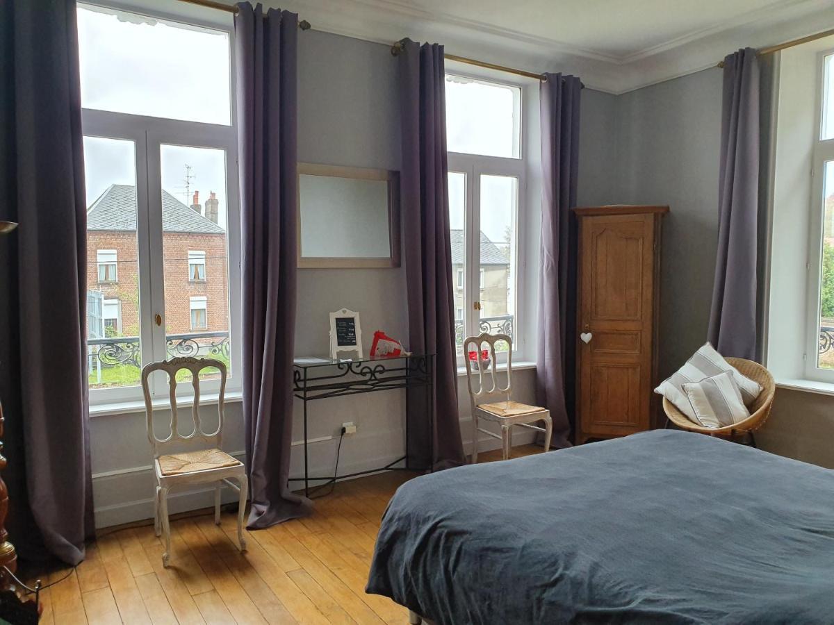 Chambres D'Hotes Des Rouets Fourmies Eksteriør bilde